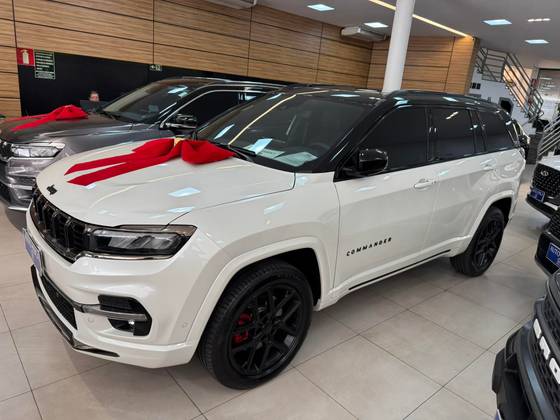 JEEP COMMANDER 2.0 HURRICANE 4 TURBO GASOLINA BLACKHAWK AT9